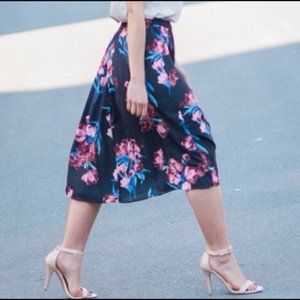 Everly Floral Midi Skirt